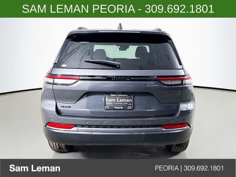 New 2026 Jeep Grand Cherokee Altitude AWD/4WD image 6