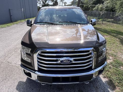 Used 2015 Ford F150 XLT w/ Equipment Group 302A Luxury AWD/4WD image 17