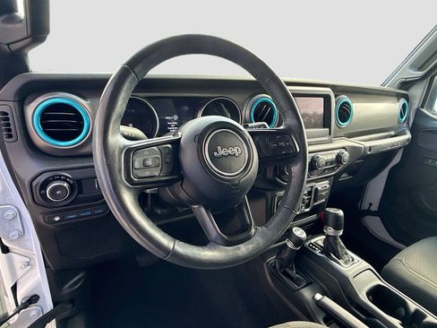 Used 2023 Jeep Wrangler Unlimited w/ Cold Weather Group AWD/4WD image 12