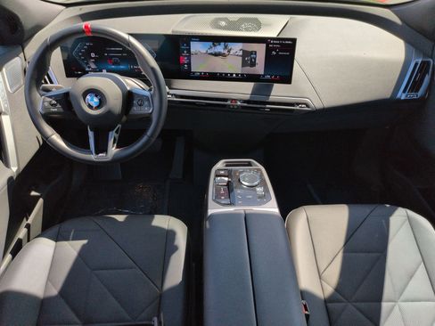 Used 2025 BMW iX M60 image 29