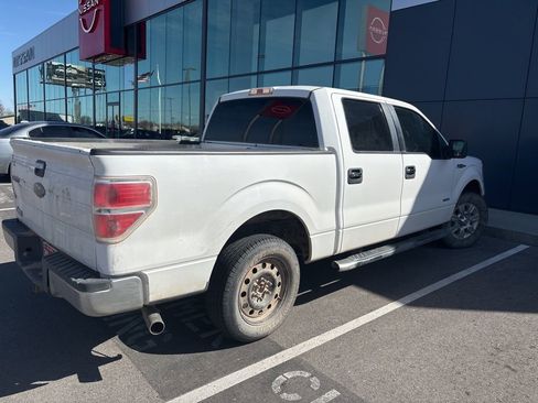 Used 2012 Ford F150 XLT w/ XLT Chrome Pkg image 5