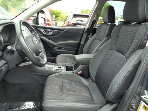 Certified 2022 Subaru Forester Premium AWD/4WD image 18