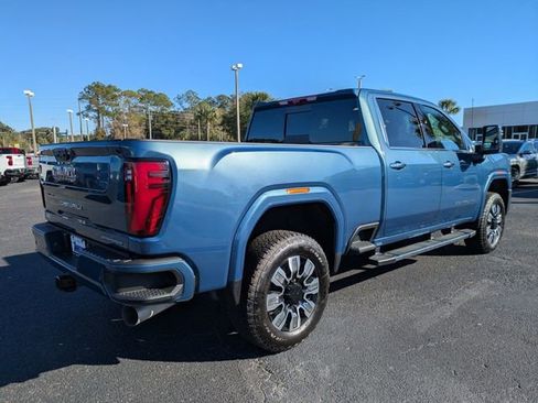 New 2026 GMC Sierra 2500 Denali w/ Technology Package AWD/4WD image 4