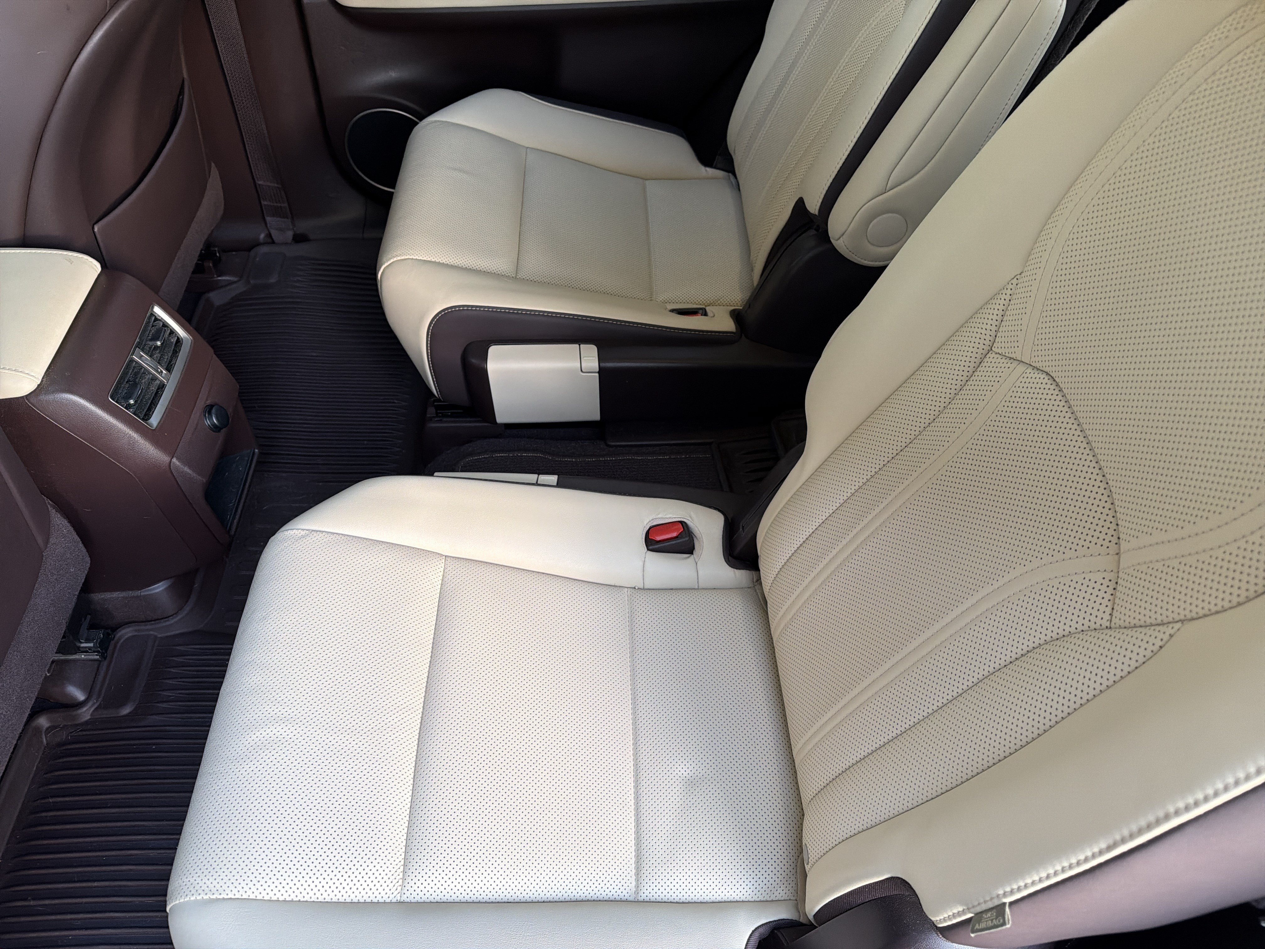 Used 2019 Lexus RX 350L AWD image 32