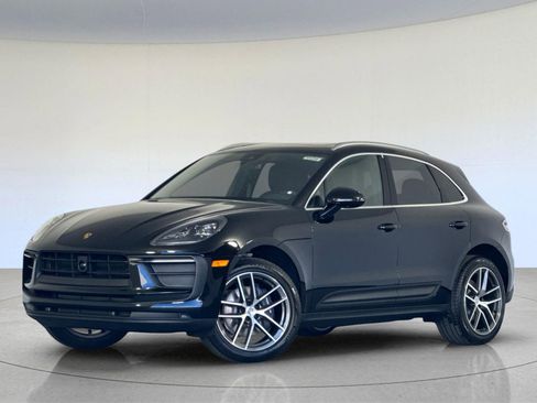 New 2026 Porsche Macan image 1
