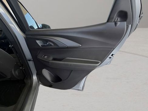 Used 2023 Chevrolet TrailBlazer LT image 27