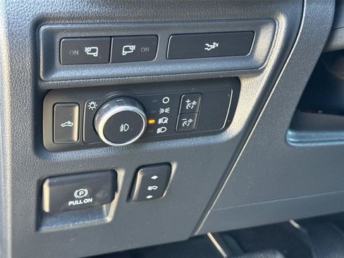 Used 2022 Ford F150 Lariat AWD/4WD image 28