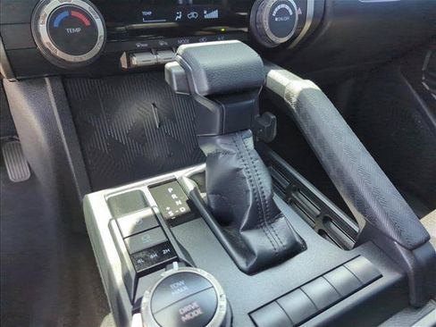 Used 2026 Toyota 4Runner SR5 AWD/4WD image 10