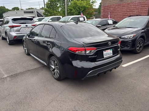 Used 2021 Toyota Corolla SE w/ Carpet Mat Package (TMS) FWD image 3