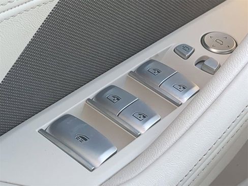 New 2026 BMW 840i xDrive Convertible image 24