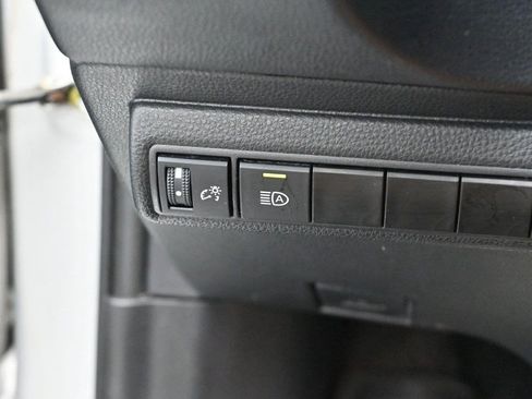 Used 2023 Toyota Corolla SE FWD image 24