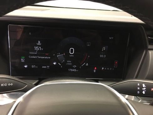 Used 2025 GMC Terrain Elevation image 26