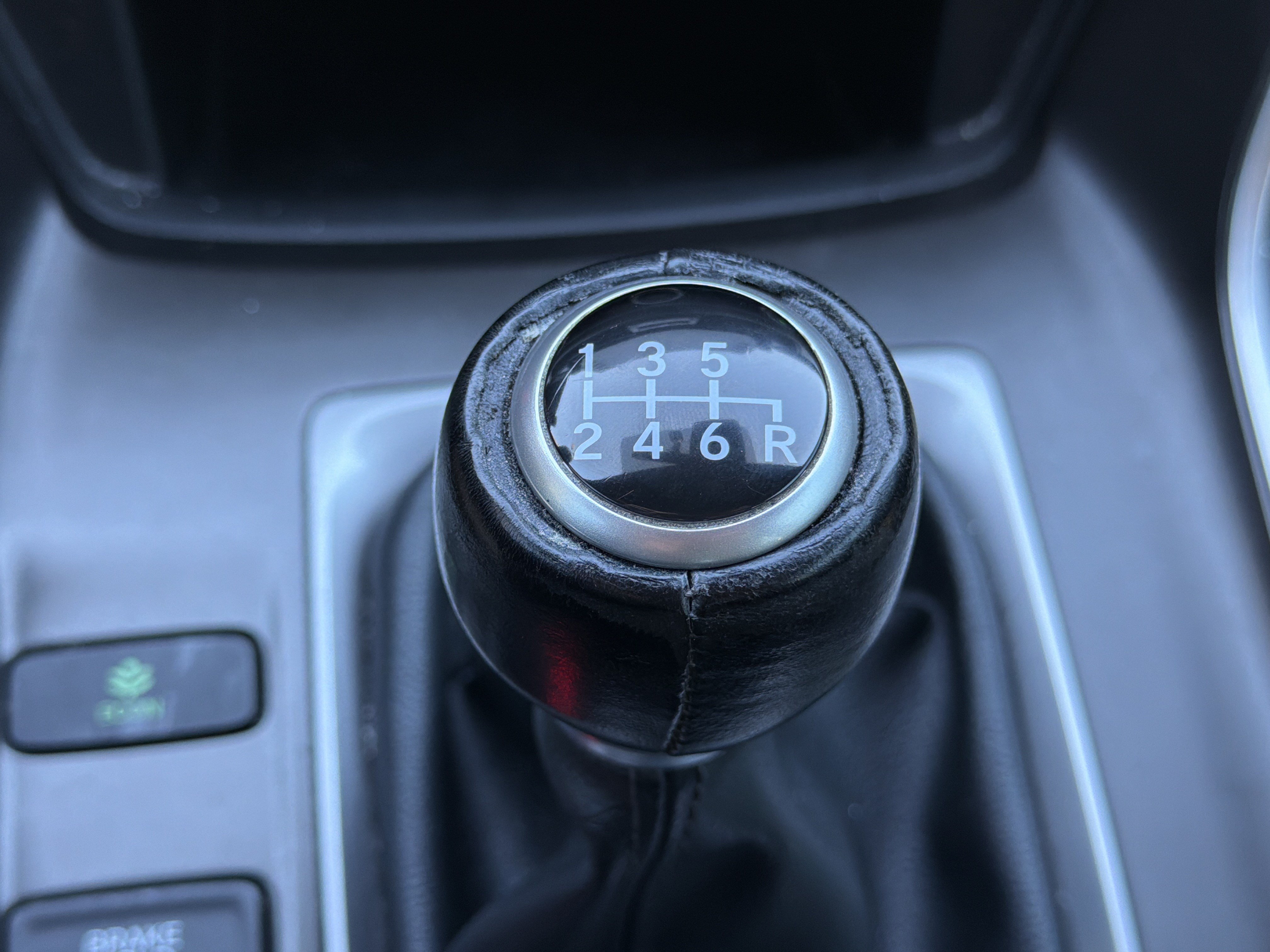 Used 2018 Honda Accord Sport image 9