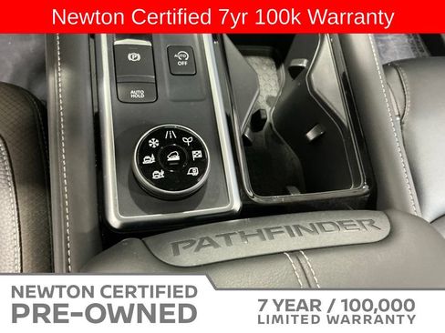 Used 2023 Nissan Pathfinder SL w/ SL Premium Package AWD/4WD image 10