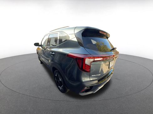 Used 2025 Kia Seltos S image 4