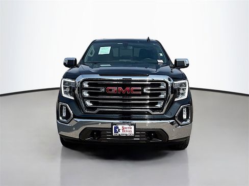 Used 2021 GMC Sierra 1500 SLT image 2
