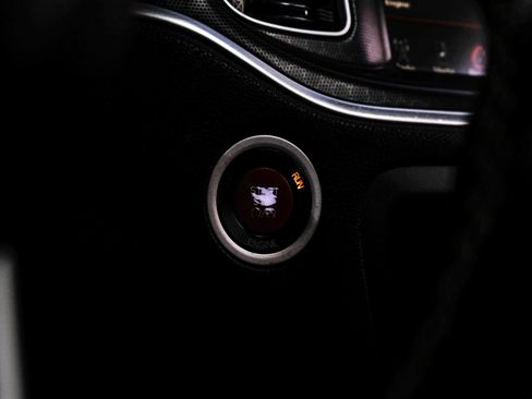 Used 2016 Dodge Charger SRT w/ Harman/Kardon Audio Group RWD image 26