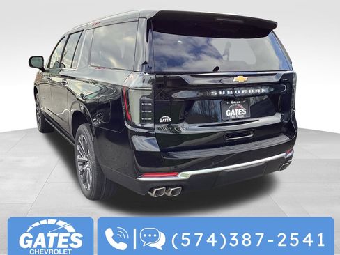 New 2026 Chevrolet Suburban High Country AWD/4WD image 7
