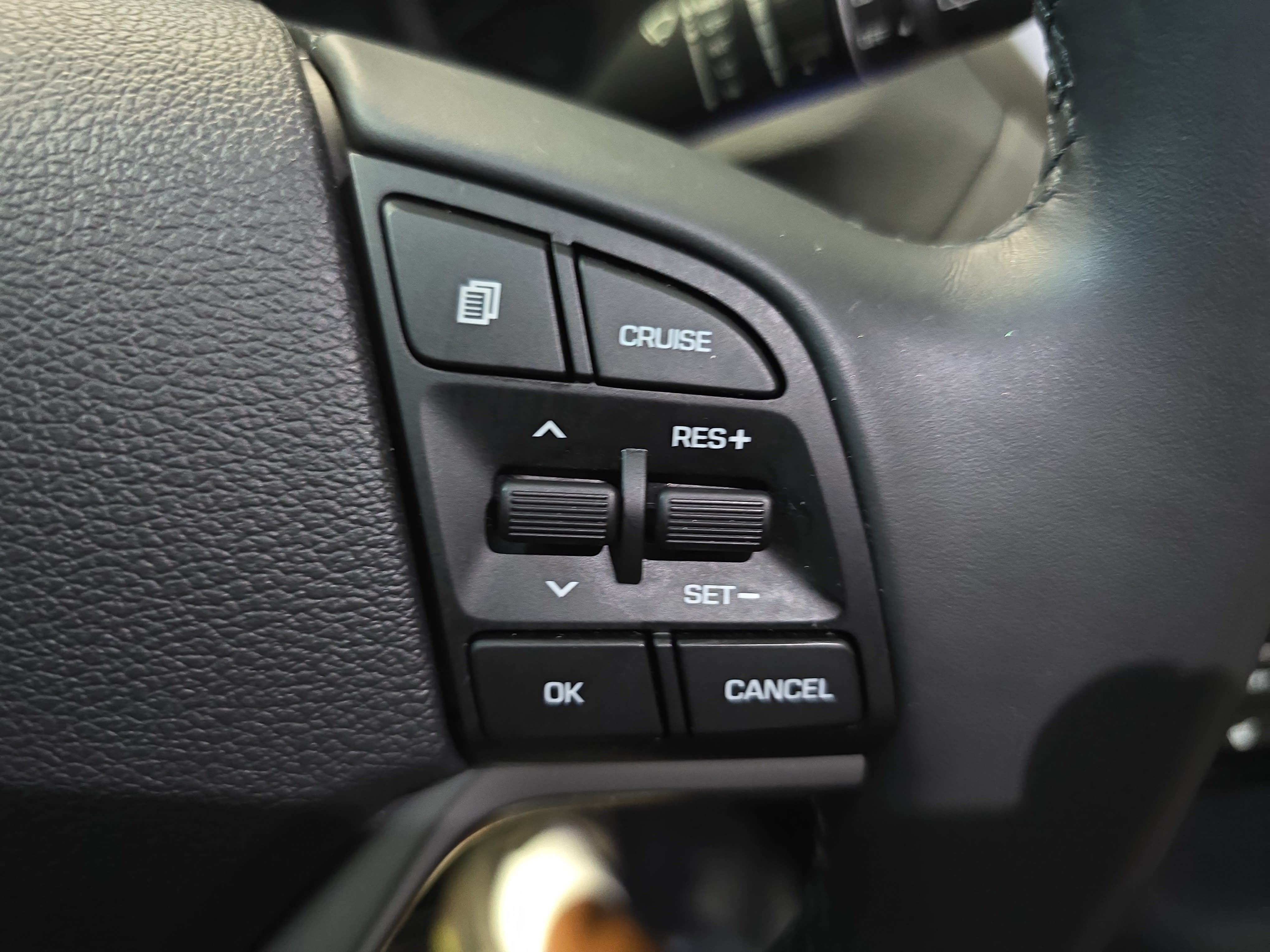 Used 2018 Hyundai Tucson Limited w/ Ultimate Package 02 FWD image 17