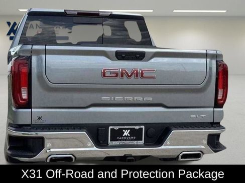 New 2026 GMC Sierra 1500 SLT AWD/4WD image 8
