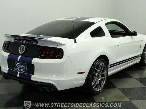 Used 2014 Ford Mustang Shelby GT500 image 11
