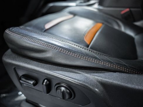 Used 2019 GMC Sierra 1500 AT4 w/ AT4 Premium Package image 43