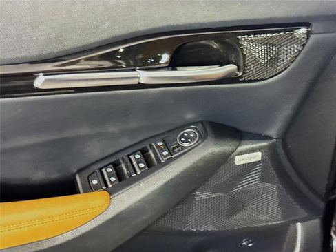 Certified 2024 Kia Seltos SX AWD/4WD image 19