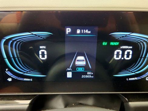 Used 2024 Kia Niro EX FWD image 13