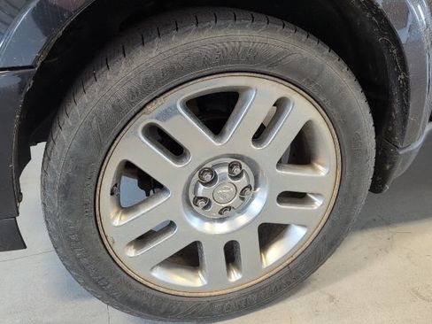 Used 2011 Dodge Nitro Heat w/ Trailer Tow Group AWD/4WD image 9