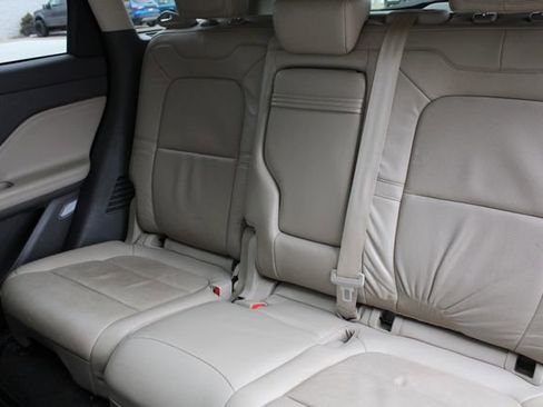 Used 2020 Lincoln Corsair Reserve w/ Equipment Group 201A image 23