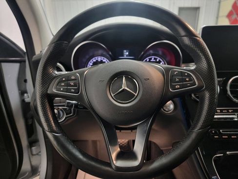 Used 2017 Mercedes-Benz GLC 300 4MATIC image 37