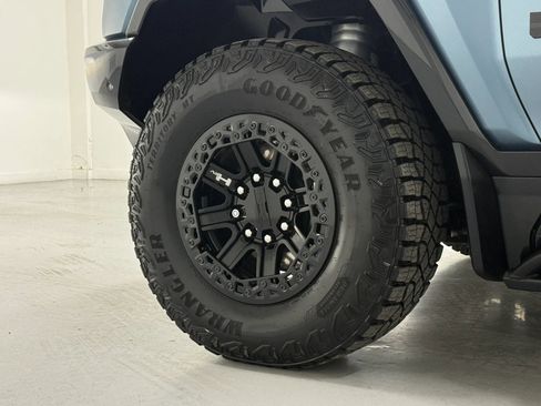 Used 2024 GMC Hummer EV 3X w/ Omega Edition image 46