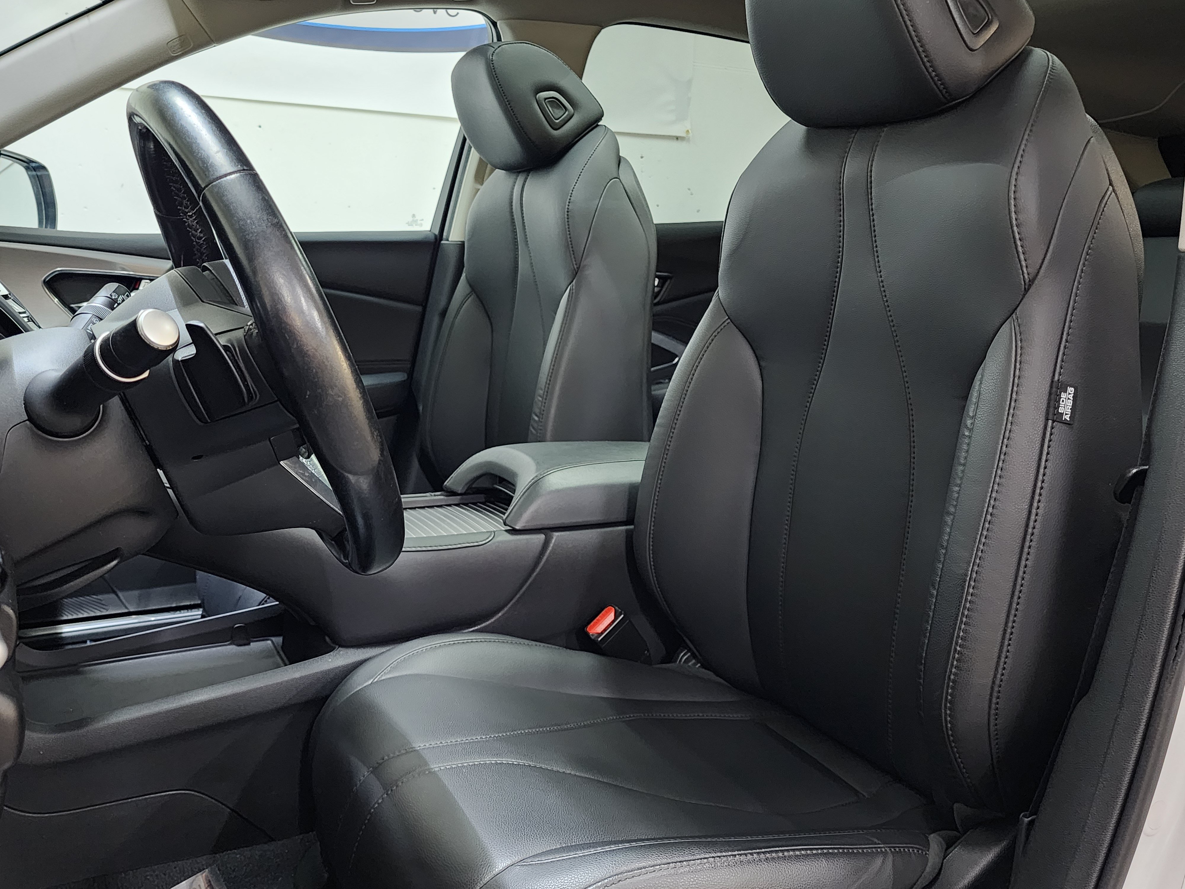 Used 2023 Acura RDX AWD image 16