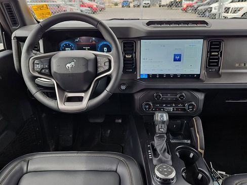 New 2026 Ford Bronco Badlands w/ Sasquatch Package image 20