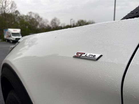 New 2026 Ford Explorer ST-Line image 24