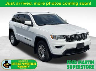 Used 2018 Jeep Grand Cherokee Laredo AWD/4WD 360° Tour
