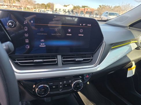 New 2026 Chevrolet Trax LT image 13