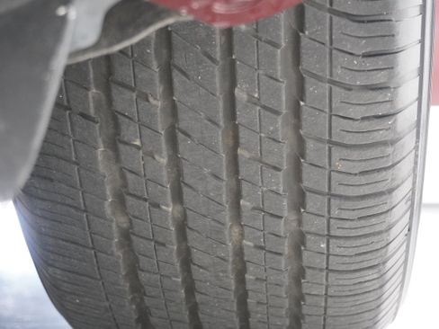 Used 2023 Chrysler Pacifica Touring-L FWD image 31