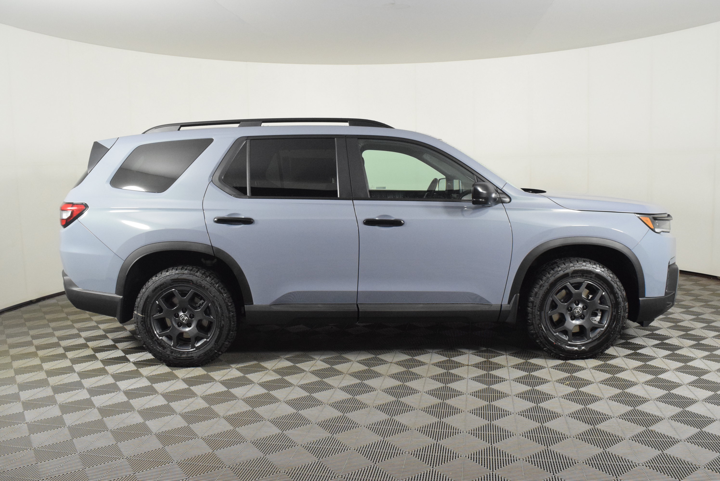 New 2026 Honda Pilot TrailSport image 5