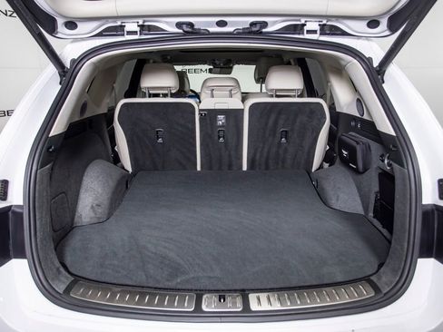 Used 2025 Genesis GV80 2.5T Prestige image 9