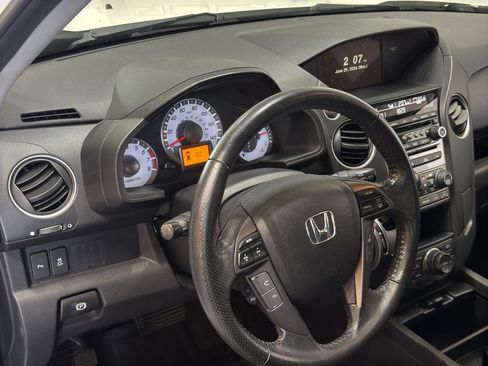 Used 2015 Honda Pilot Touring image 19