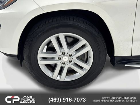 Used 2013 Mercedes-Benz GL 450 4MATIC image 40