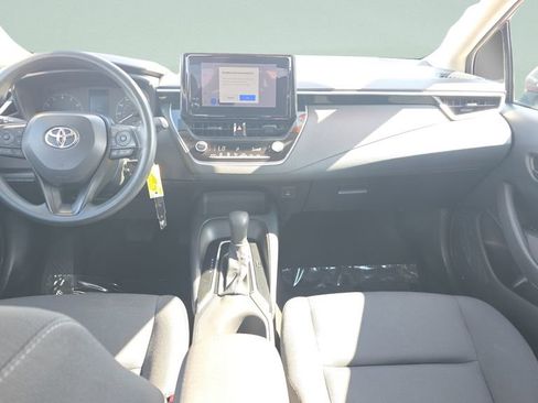 Used 2024 Toyota Corolla LE FWD image 11