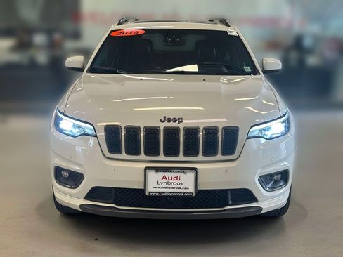 Used 2019 Jeep Cherokee High Altitude AWD/4WD image 2