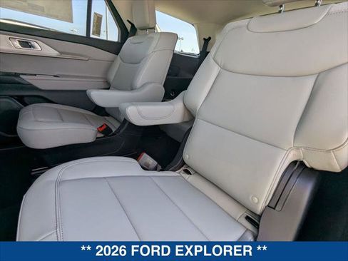 New 2026 Ford Explorer Active image 18