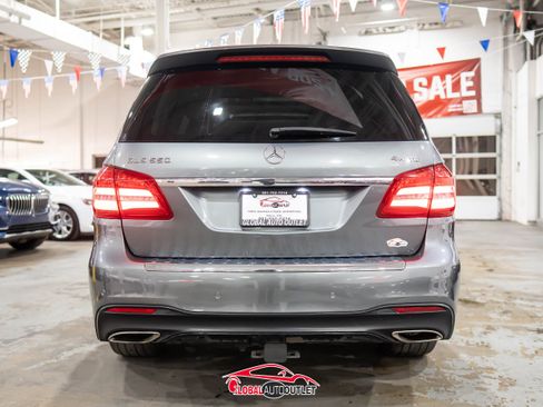 Used 2018 Mercedes-Benz GLS 550 4MATIC w/ Driver Assistance Package image 6