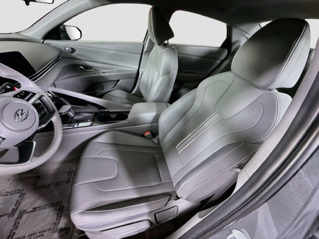 Certified 2023 Hyundai Elantra SEL w/ Convenience Package FWD image 26