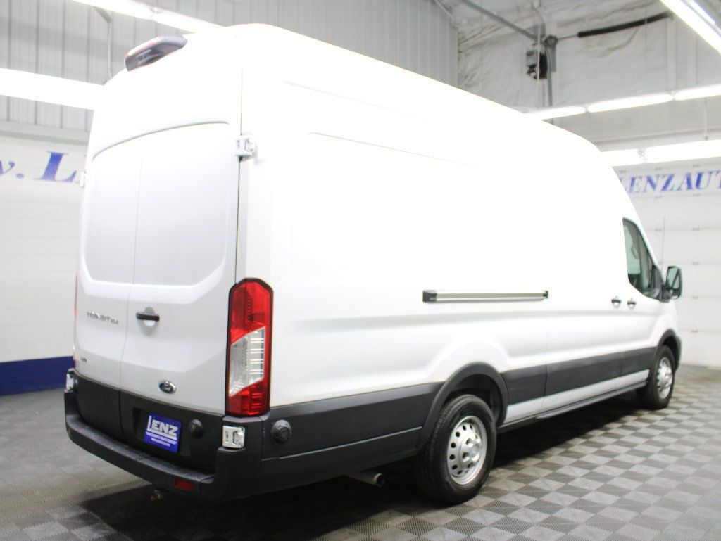 Used 2025 Ford Transit 250 148 High Roof Extended AWD w/ Load Area Protection Package image 6