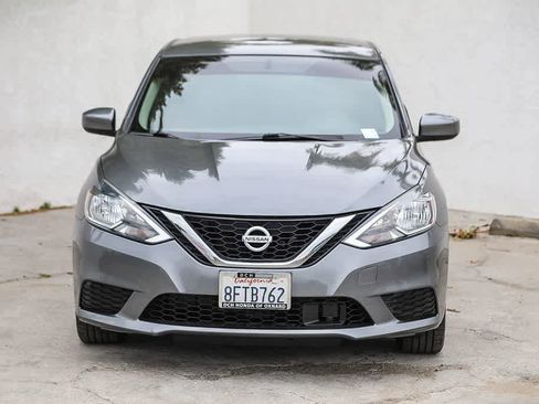 Used 2019 Nissan Sentra S image 2