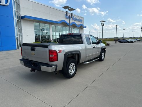 Used 2008 Chevrolet Silverado 1500 LT w/ Power Pack Plus AWD/4WD image 5